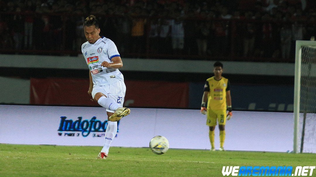 Hamka Hamzah ketika melawan Bali United (Foto: DANI KRISTIAN)