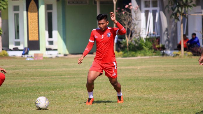 Ahmad Nur Hardianto Ketagihan Mencetak Gol ke Gawang Persebaya