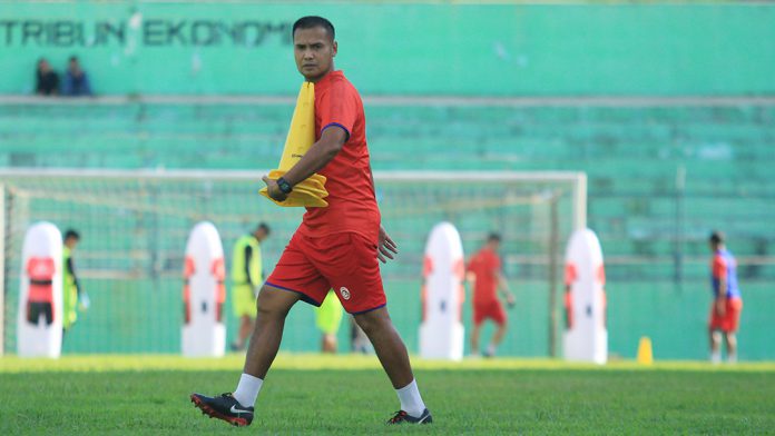 Bek Kanan Borneo FC Merapat ke Arema