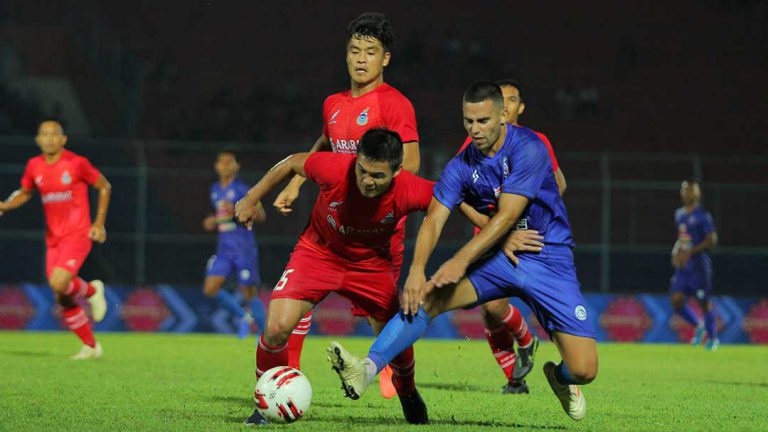 Hasil Pertandingan Arema FC vs Sabah FA: 2-0