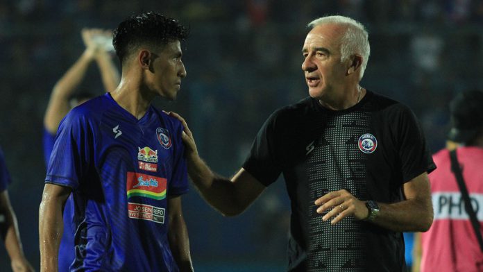 Mario Gomez Balik Kucing ke Borneo FC, Begini Alasannya