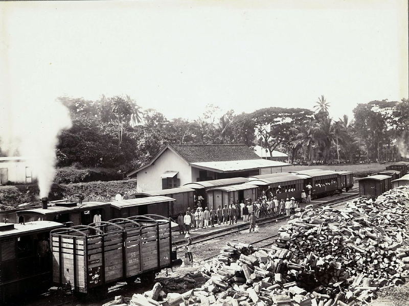 Stasiun Dampit