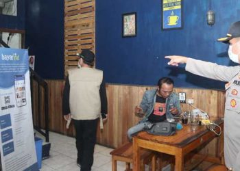 Kepolisian Kota Malang melakukan razia (Foto: Malang Post)