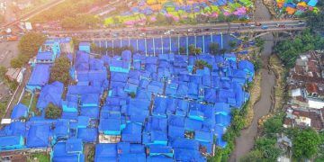 https://www.datawisata.com/kampung-biru-arema-malang