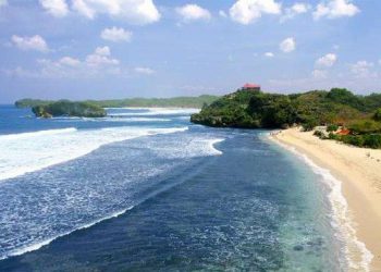https://www.google.com/url?sa=i&url=https%3A%2F%2Ftempatwisataseru.com%2Fobjek-wisata-pantai-ngliyep-malang%2F&psig=AOvVaw3l2qdzYD6qpoYd_1aMYPZw&ust=1585562924817000&source=images&cd=vfe&ved=0CAMQjB1qFwoTCICz76y4v-gCFQAAAAAdAAAAABAJ