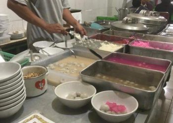https://travel.tribunnews.com/2020/03/28/menikmati-ronde-titoni-minuman-legendaris-yang-menghangatkan-di-malang