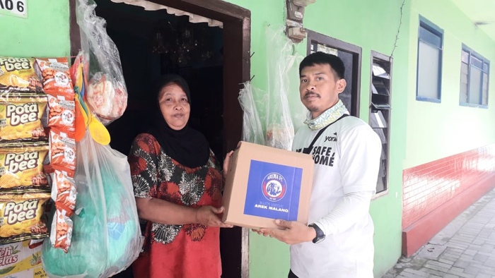 Aksi Bhakti Sosial Arema Tanggap Covid-19