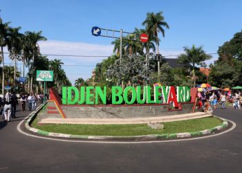 https://www.google.com/url?sa=i&url=https%3A%2F%2Fmyeatandtravelstory.wordpress.com%2F2018%2F06%2F10%2Fmenikmati-pagi-di-car-free-day-malang%2F&psig=AOvVaw1BP2zJrpEAfXSuFvv0VctN&ust=1585914625194000&source=images&cd=vfe&ved=0CAMQjB1qFwoTCNjh3sHWyegCFQAAAAAdAAAAABAW