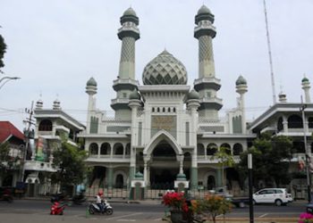 85 Masjid yang Tetap Akan Melaksanakan Sholat Idhul Fitri 1441 H