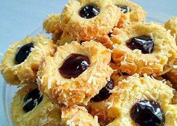 https://www.google.com/url?sa=i&url=https%3A%2F%2Fcookpad.com%2Fid%2Fresep%2F7729048-blueberry-thumbprint-kue-kering-untuk-lebaran&psig=AOvVaw23Xo2vfWYE3bif57s0P_Hf&ust=1590311907232000&source=images&cd=vfe&ved=0CAMQjB1qFwoTCKiokbXTyekCFQAAAAAdAAAAABAD