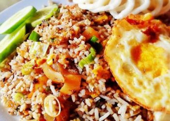 https://jejakpiknik.com/nasi-goreng-enak-di-malang/