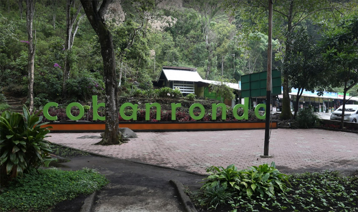 Wisata di Malang yang Memiliki Mitos tentang Jodoh