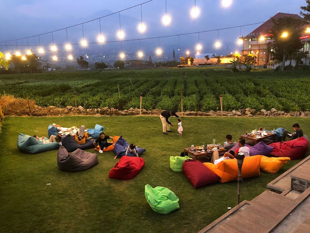 http://www.wisatamantap.com/2019/11/daftar-menu-pupuk-bawang-destinasi-cafe.html