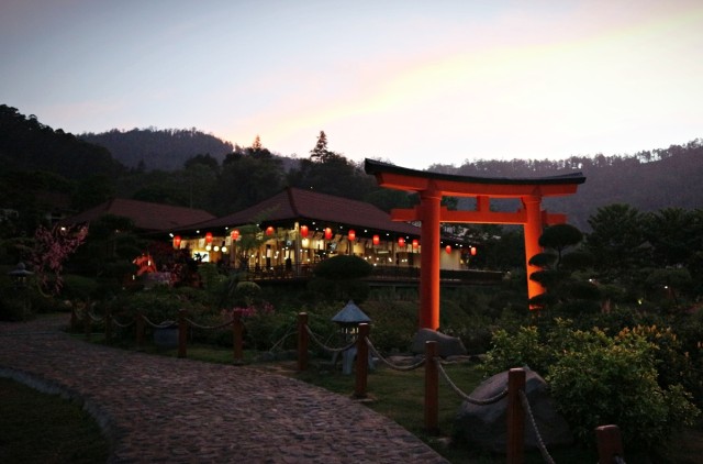 https://kumparan.com/meiliyana-mei/the-onsen-resort-jepang-versi-indonesia-di-kota-malang-1qyaikbPGEa/full