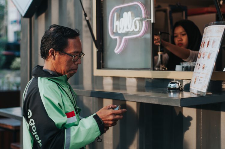 Gojek PHK 430 Karyawan