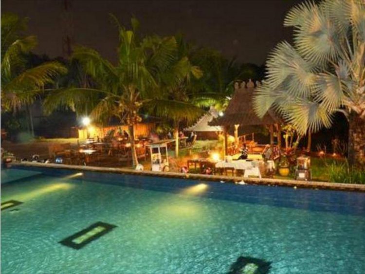 https://www.google.com/url?sa=i&url=https%3A%2F%2Fwww.agoda.com%2Fid-id%2Fpadi-heritage-hotel%2Fhotel%2Fmalang-id.html&psig=AOvVaw2noklzDx0QZSQeIeOczt3a&ust=1594092179864000&source=images&cd=vfe&ved=0CAMQjB1qFwoTCPixuqnWt-oCFQAAAAAdAAAAABAD