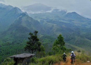 https://www.goodnewsfromindonesia.id/2019/07/04/ke-budug-asu-mencari-panorama-yang-syahdu