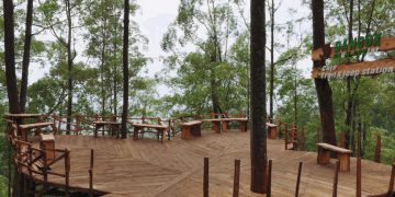 https://ongistravel.com/cafe-dancok-daun-cokelat-cafe-outdoor-paling-ngehits-di-malang/