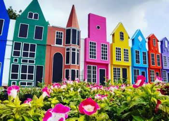 https://1.bp.blogspot.com/-t0cl9hXVsiU/Xg8X5VPT98I/AAAAAAAAExA/P_LIVyKHWLwDLp_GQxltrkivTHl96KkhACLcBGAsYHQ/s640/flora-wisata-san-terra-pujon-destinasi-wisata-terbaru-di-malang.jpg