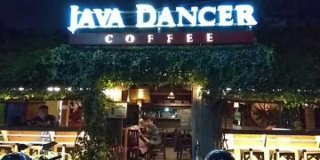 https://www.google.com/url?sa=i&url=https%3A%2F%2Fwww.kompasiana.com%2Farifkhunaifi%2F5acf0b52bde57571a8624ac2%2Fjava-dancer-coffee-kahuripan-dalam-pusaran-malang-sejuta-kopi%3Fpage%3Dall&psig=AOvVaw1AflNlbSK50GMXOIQArfO9&ust=1598329768876000&source=images&cd=vfe&ved=0CAMQjB1qFwoTCLC49cSAs-sCFQAAAAAdAAAAABAD