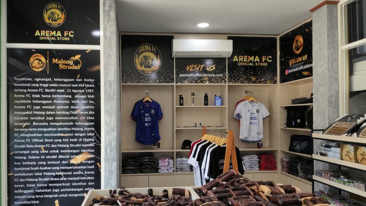 Malang Strudel Meresmikan Kerja Sama dengan Arema