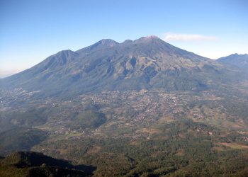 Jalur Naik Gunung Arjuno Lewat Sumber Brantas Dibuka