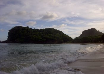 Pantai Clungup Malang