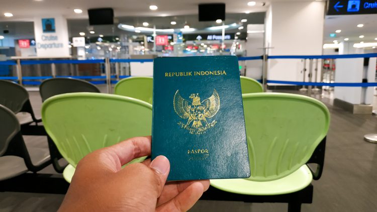 Masa Berlaku Paspor 10 tahun