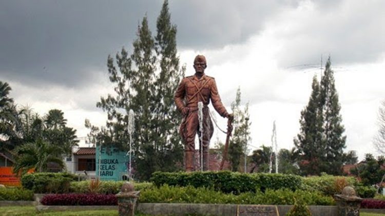 Hamid Roesdi, Pahlawan 3 Zaman dari Malang
