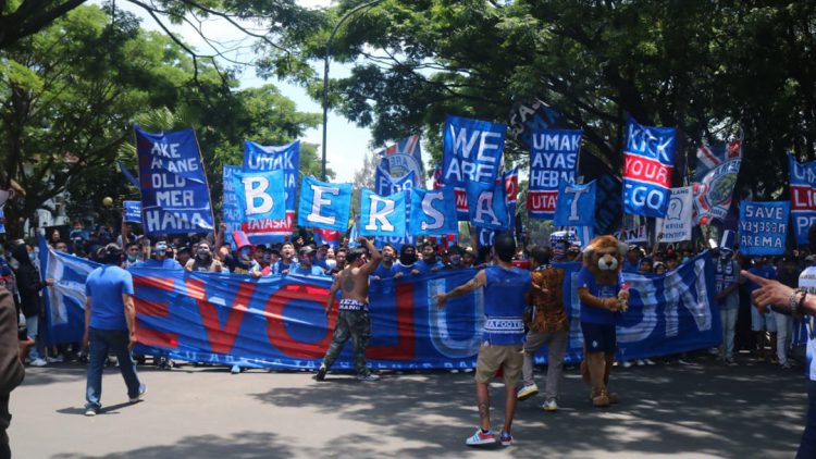 Walikota Malang Siap Bantu Aremania Make Malang Great Again