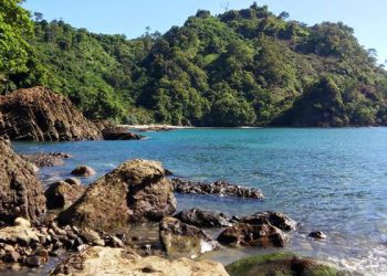 Pantai Pakisan, Pesona Terjal di Pesisir Malang Selatan