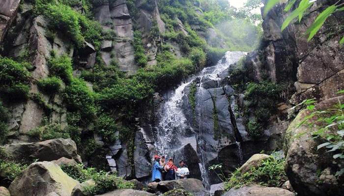 Coban Supit Urang yang Memacu Adrenalis