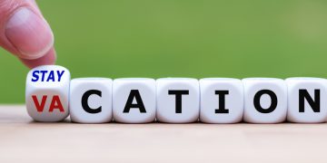 Apa itu Konsep Liburan Staycation?