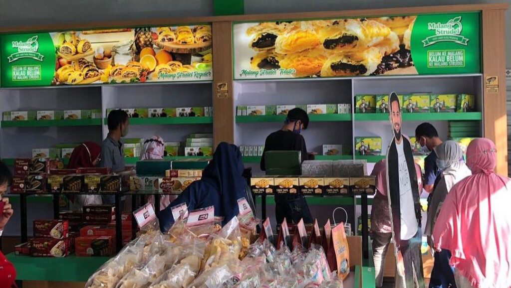 Lokasi, Jam Operasional dan Harga Menu di Malang Strudel