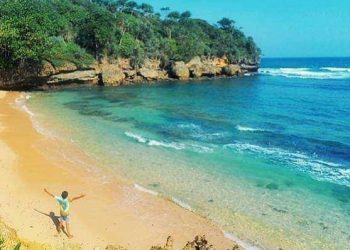 Pantai regent Malang