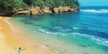 Pantai regent Malang