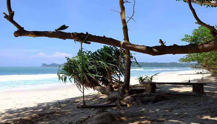 Pantai Batu, Eksotisme Khas Malang Selatan