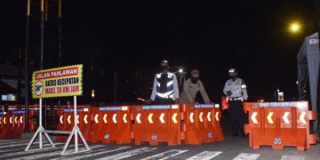 Jam Malam Malang