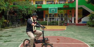 Bung Edi bersepeda E-Bike
