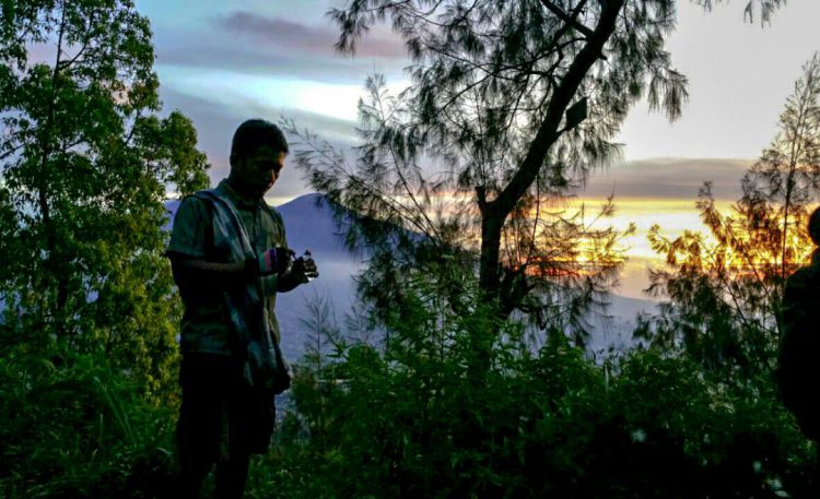 latar-ombo-gunung-panderman