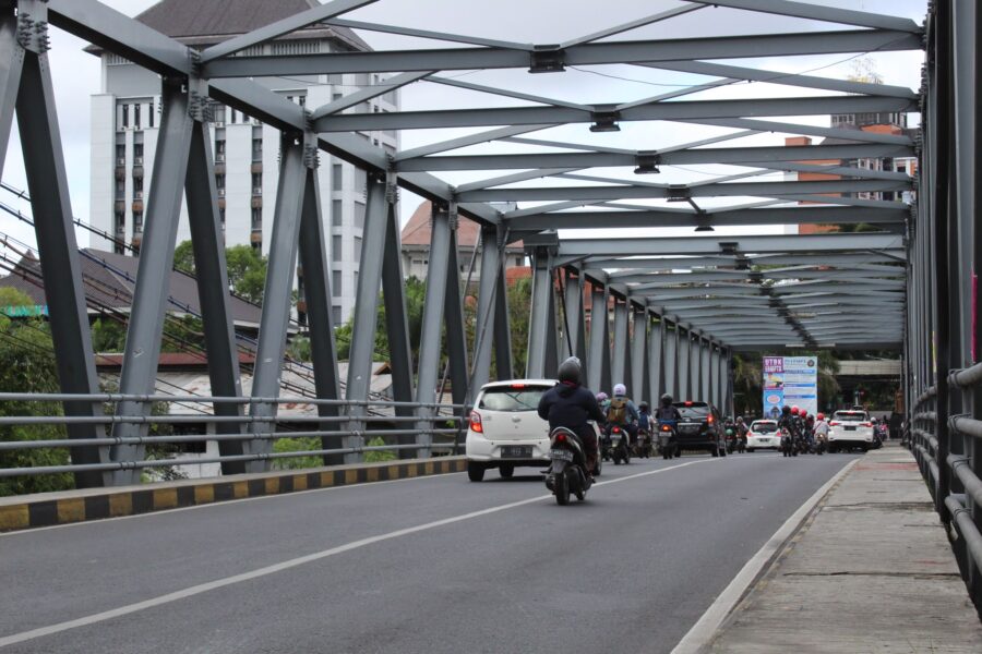 Jembatan Soekarno Hatta © Ikhlas M Sabilly