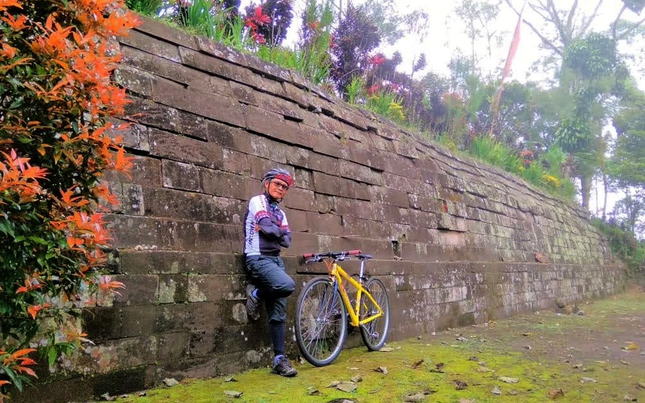 Situs Watu Gilang