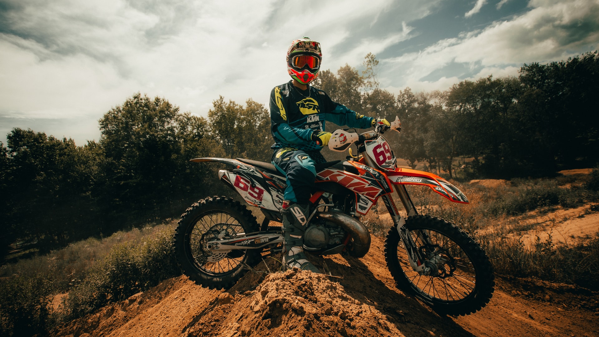 Jalur trail malang