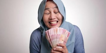 THR PNS Tahun 2021 Cair Kapan?