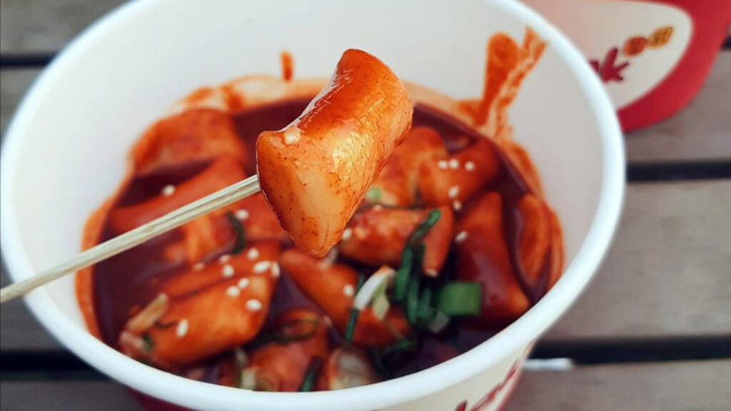 Suka Kuliner Food Truck Khas Korea, Datang Saja ke Gildak Suhat