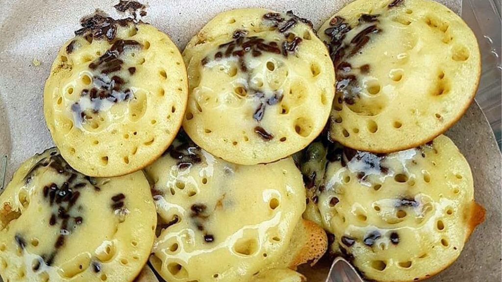 Mencoba Resep Kue Cubit yang Mudah Dibikin di Rumah