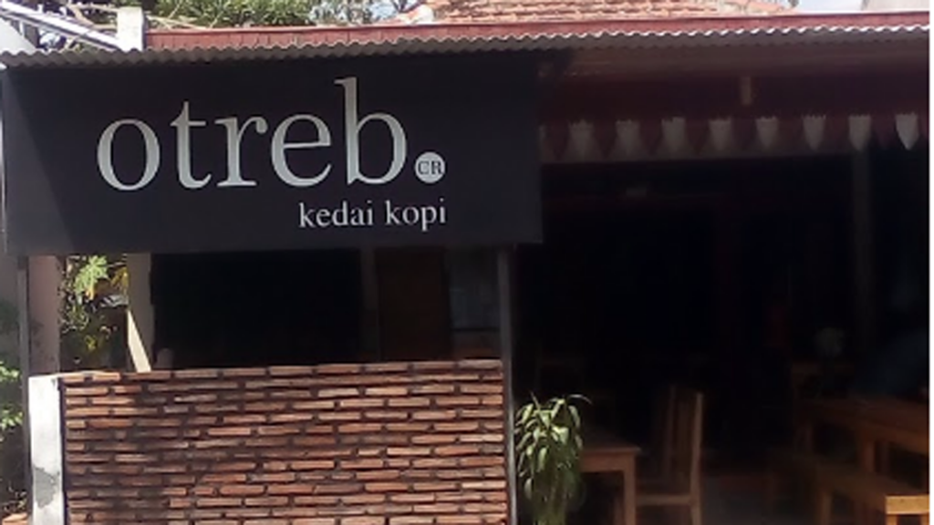 Kedai Otreb Coffee, Nongkrong Sampai Pagi pun Ayo