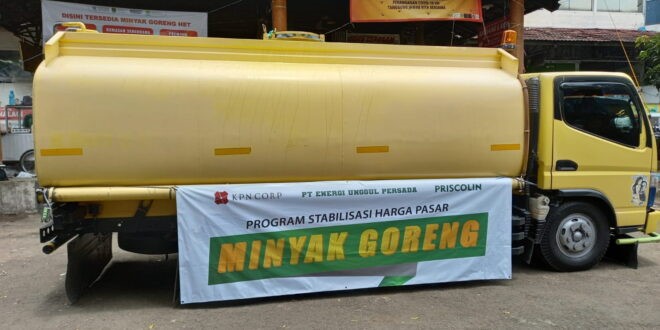 Disperindag Kabupaten Malang Mengirim 6.400 kilogram Minyak Goreng Curah di Bumi Kanjuruhan