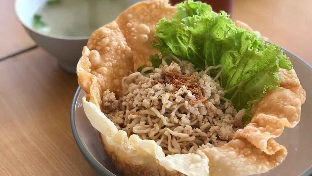 Rekomendasi Mie Pangsit ter-Enduls di Malang