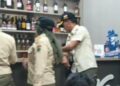 Satpol PP Kota Malang tindak Happiness Water yang diduga melanggar Perda tentang pengendalian minuman beralkohol.